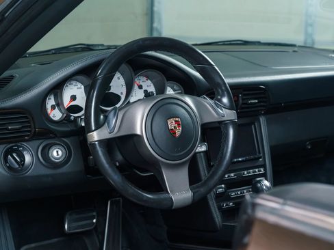 Used 2010 Porsche 911 Carrera S RWD image 11