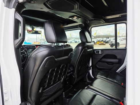 Used 2019 Jeep Wrangler Unlimited Rubicon image 20