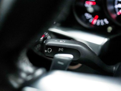 Used 2017 Porsche 911 Carrera image 45