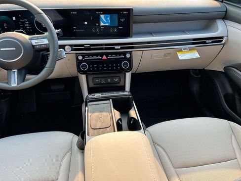 New 2026 Hyundai Tucson Limited AWD/4WD image 18