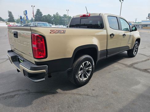 Used 2021 Chevrolet Colorado Z71 AWD/4WD image 6