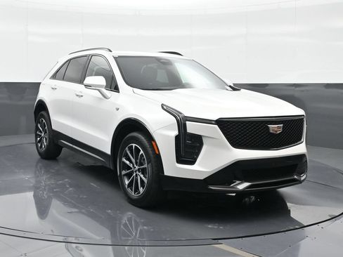 Certified 2024 Cadillac XT4 Sport w/ Cold Weather Package FWD image 13