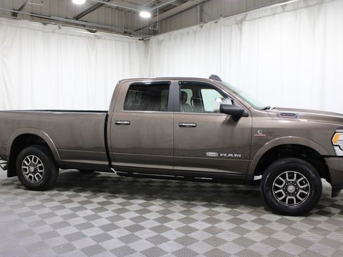 Used 2019 RAM 3500 Limited image 30