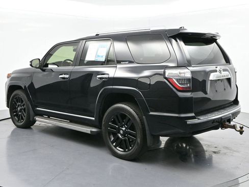 Used 2018 Toyota 4Runner Limited AWD/4WD image 5