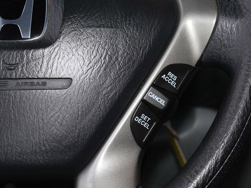 Used 2004 Honda Pilot EX image 14