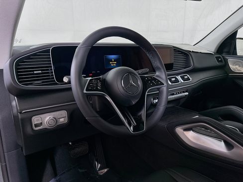 New 2026 Mercedes-Benz GLE 450 4MATIC image 9