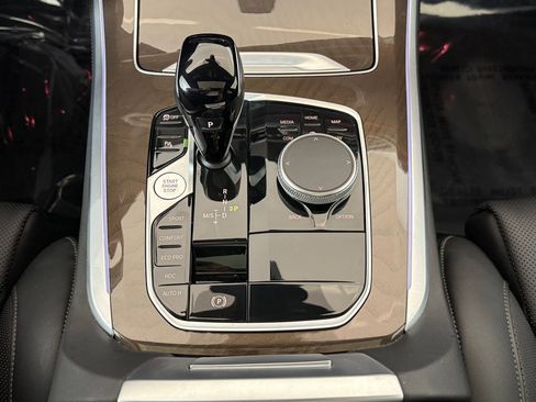 Used 2023 BMW X5 xDrive40i w/ Premium Package image 17