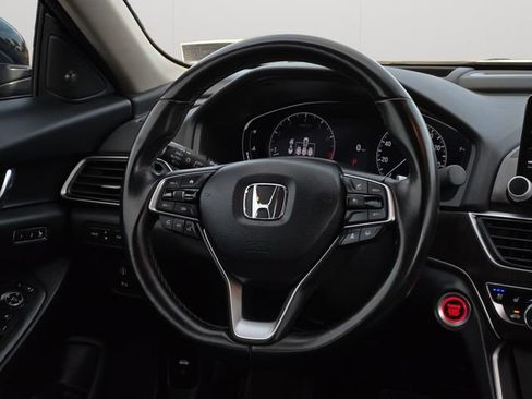 Used 2021 Honda Accord Touring image 18