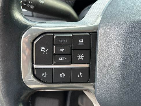 Used 2022 Ford F150 Limited image 14