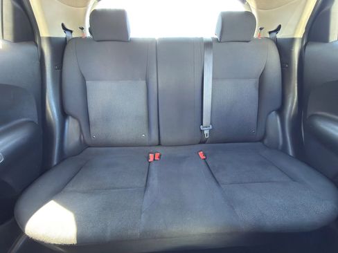 Used 2014 Nissan Juke S image 23