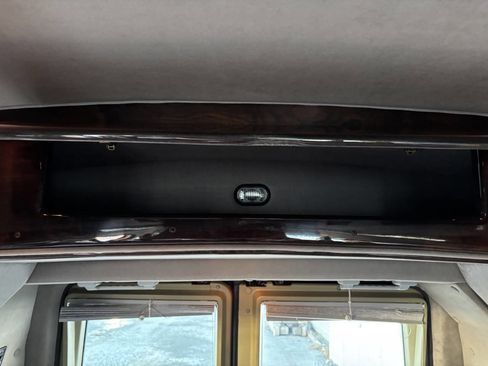 Used 2003 Ford E-150 and Econoline 150 image 24