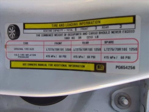 Used 2023 RAM 2500 Big Horn w/ Level 1 Equipment Group image 16