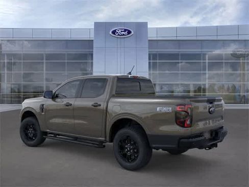 New 2025 Ford Ranger XLT w/ FX4 Off-Road Package image 4
