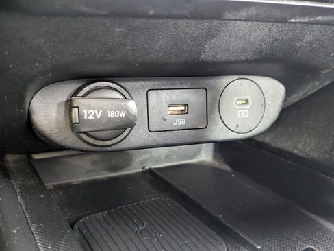 Used 2025 Hyundai Elantra SEL w/ Cargo Package image 25