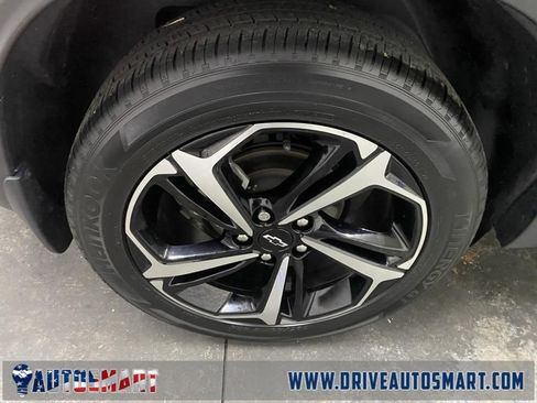 Used 2022 Chevrolet TrailBlazer RS w/ Technology Package image 24
