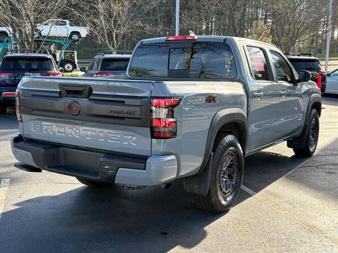 Certified 2025 Nissan Frontier PRO-4X image 8