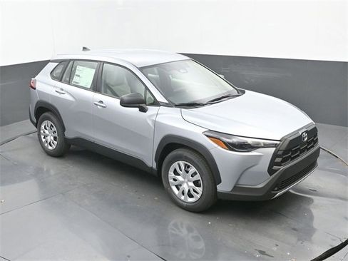 New 2026 Toyota Corolla Cross L image 26