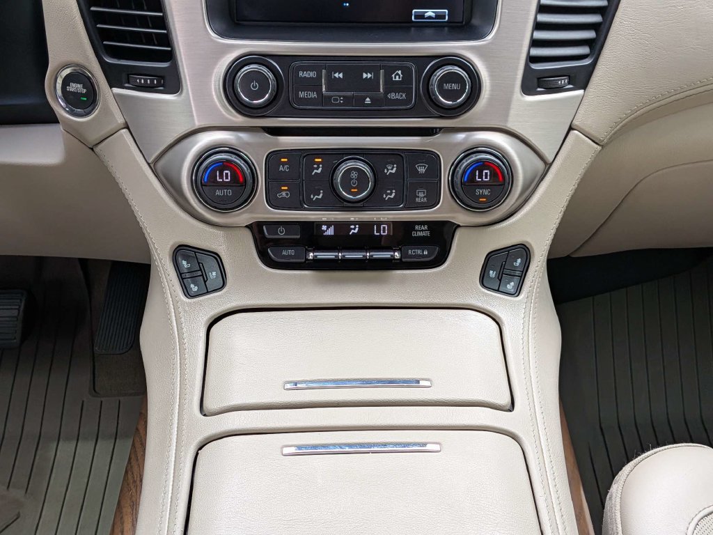 Used 2020 GMC Yukon Denali w/ Open Road Package RWD image 20