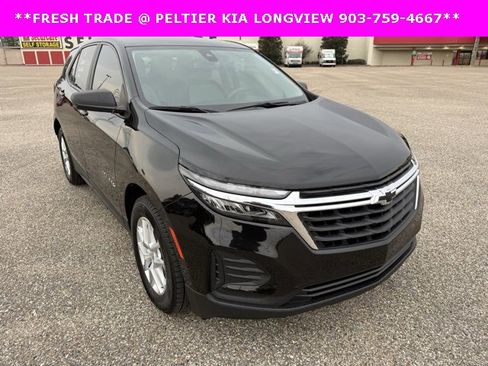 Used 2022 Chevrolet Equinox LS w/ LS Convenience Package image 1