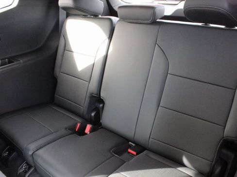 New 2025 Buick Enclave Preferred w/ Super Cruise Package image 21