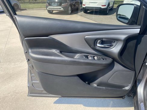 Used 2019 Nissan Murano S w/ Cargo Package image 12