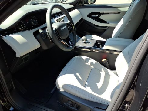 Certified 2026 Land Rover Range Rover Evoque S AWD/4WD image 17