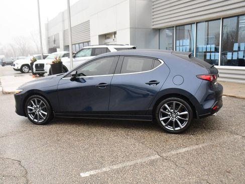 Used 2024 MAZDA MAZDA3 s image 3