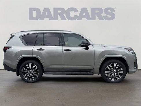 New 2026 Lexus LX 600 4WD w/ Luxury Package image 5