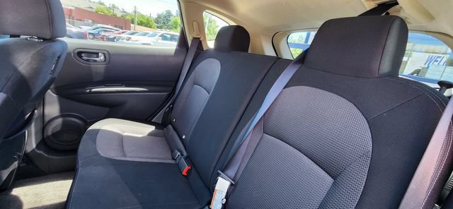 Used 2011 Nissan Rogue SV w/ Premium Pkg AWD/4WD image 9