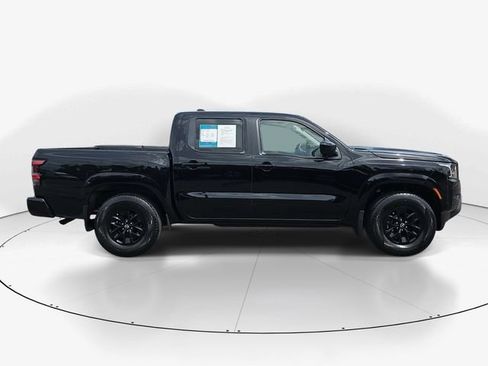 Used 2024 Nissan Frontier SV RWD image 5
