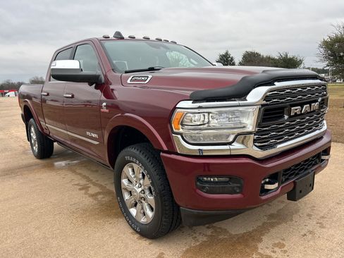 Used 2019 RAM 2500 Limited image 1