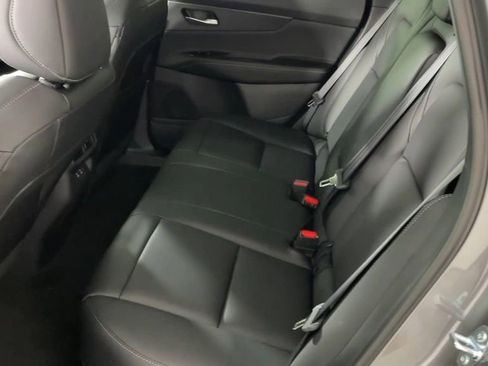 New 2025 Nissan Murano SV image 13