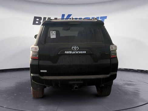 Used 2022 Toyota 4Runner SR5 image 2