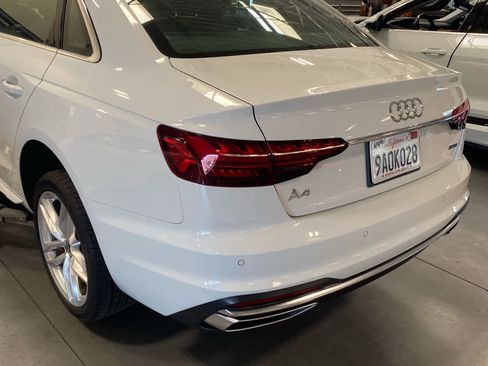 Used 2022 Audi A4 2.0T Premium Plus w/ Premium Plus Package image 2