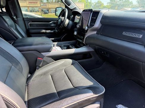 Used 2020 RAM 1500 Laramie w/ Sport Appearance Package AWD/4WD image 3