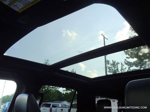 Used 2021 Ford Expedition Max XLT image 19