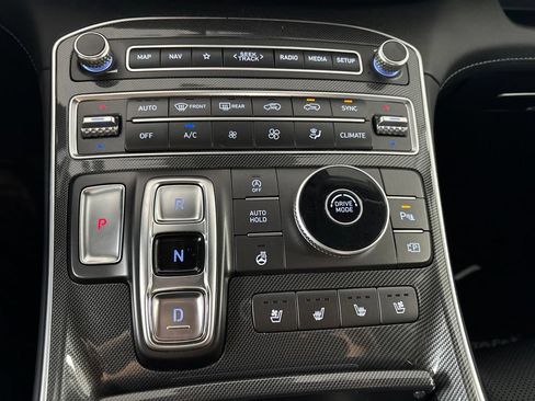 Certified 2021 Hyundai Santa Fe Limited FWD image 21
