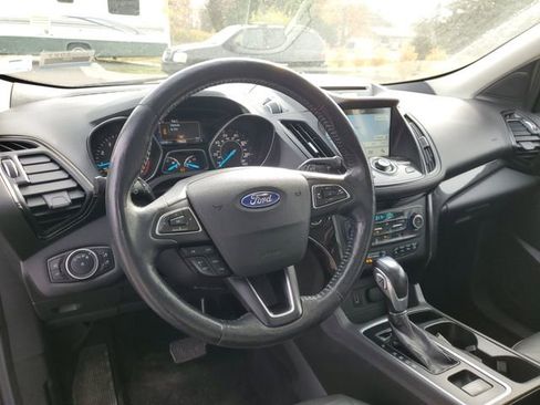 Used 2018 Ford Escape Titanium image 16