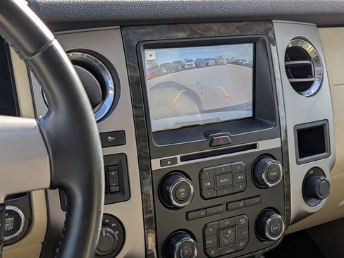 Used 2017 Ford Expedition EL Limited w/ Equipment Group 301A image 33