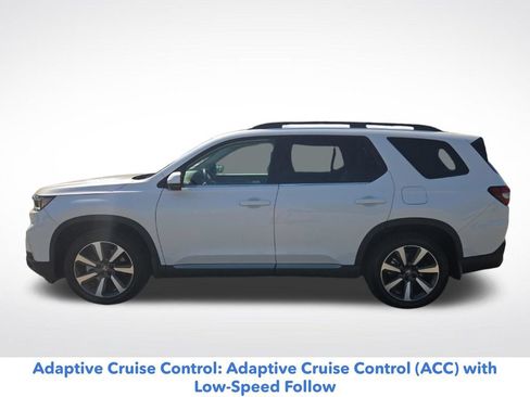 Used 2024 Honda Pilot Touring image 8