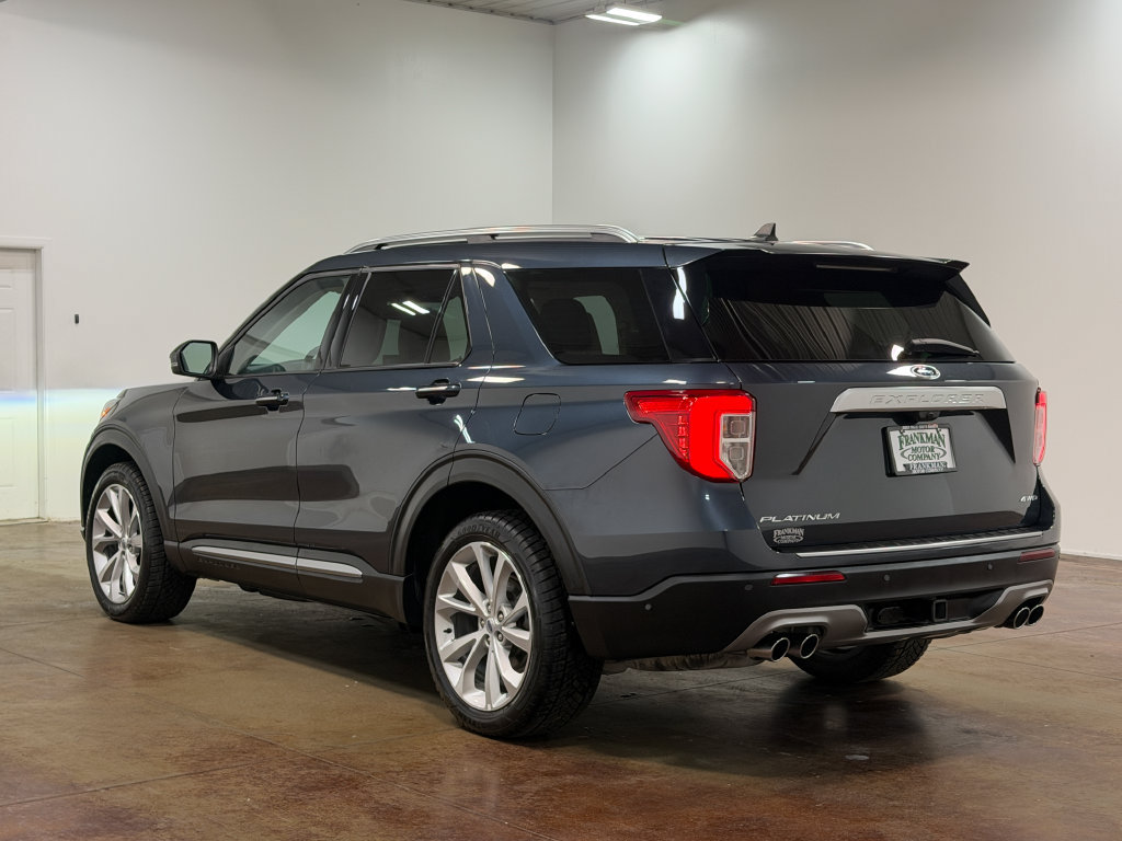 Used 2023 Ford Explorer Platinum w/ Technology Package AWD/4WD image 5