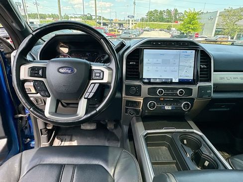 Used 2022 Ford F450 Platinum w/ FX4 Off-Road Package AWD/4WD image 19