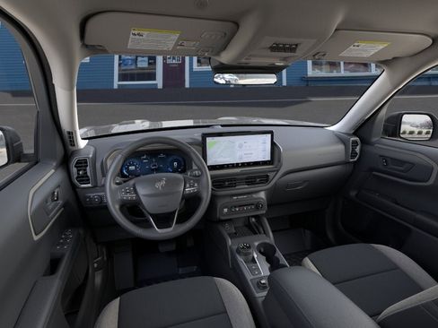 Used 2025 Ford Bronco Sport Big Bend AWD/4WD image 9