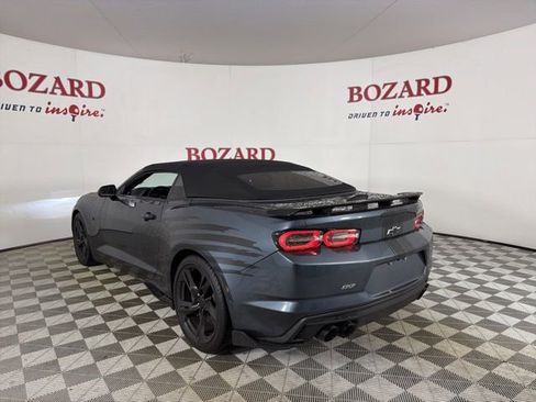 Used 2019 Chevrolet Camaro SS w/ Black Appearance Package RWD image 6