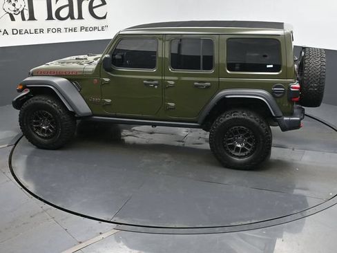 Used 2022 Jeep Wrangler Unlimited Rubicon w/ Xtreme Recon 35" Tire Package AWD/4WD image 58