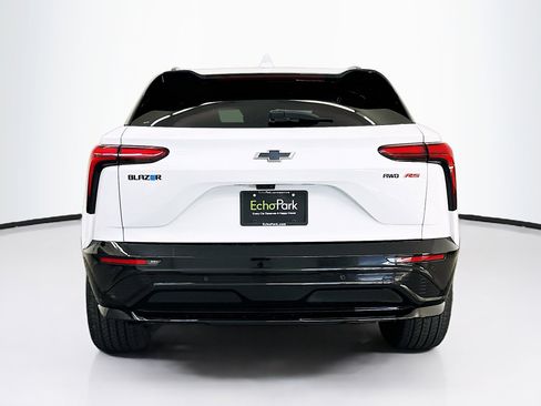 Used 2024 Chevrolet Blazer EV RS image 7
