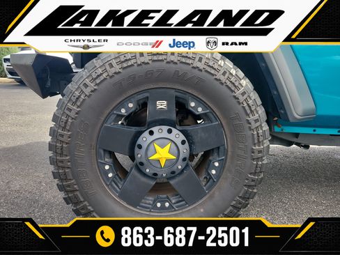 Used 2024 Jeep Wrangler Unlimited Sport AWD/4WD image 9