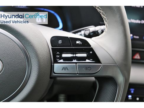 Used 2025 Hyundai Elantra Sport FWD image 19