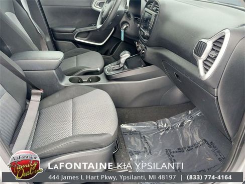 Used 2023 Kia Soul LX w/ Option Group 015 image 30