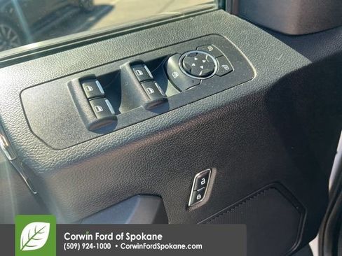 Used 2016 Ford F150 XLT w/ Equipment Group 302A Luxury AWD/4WD image 21